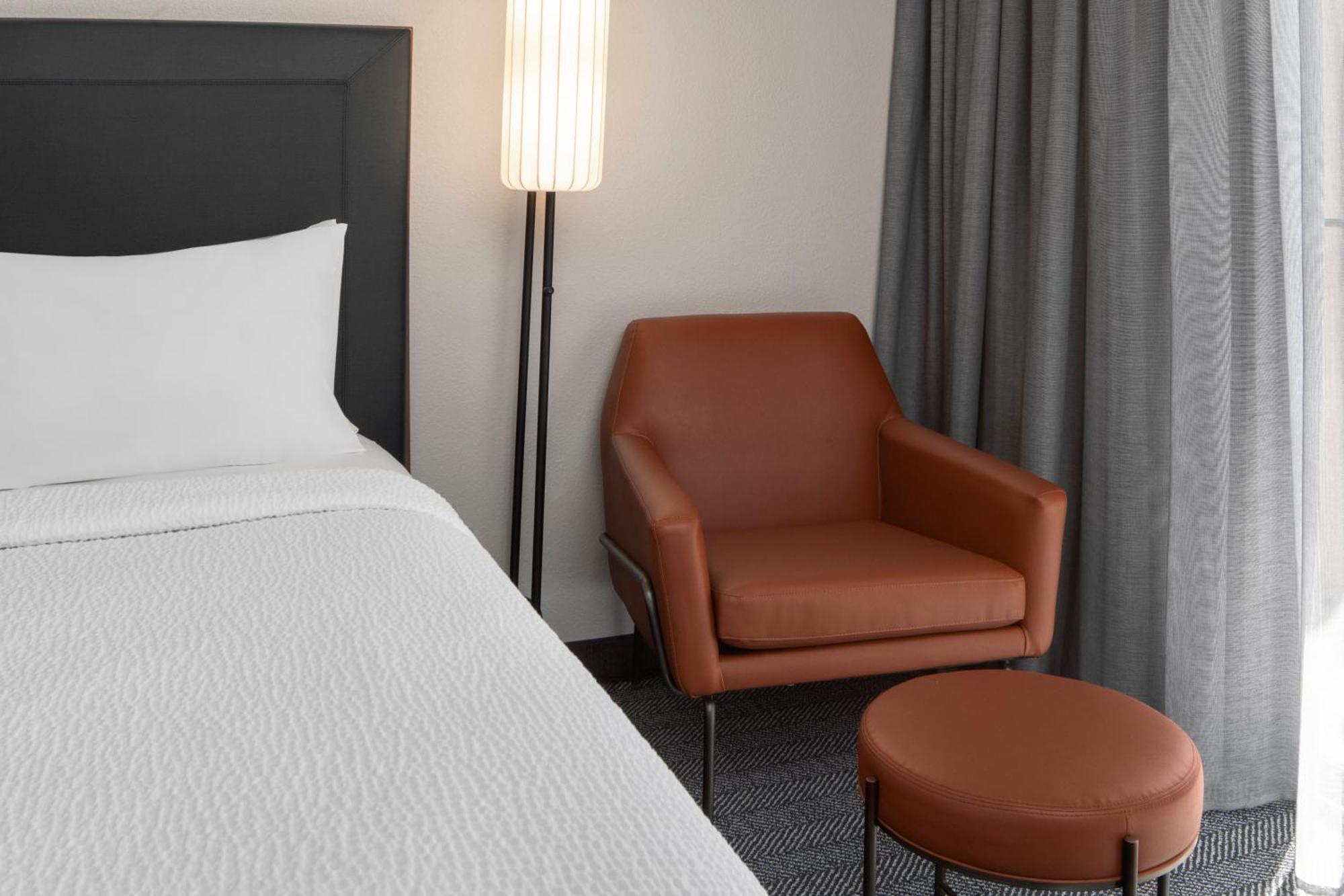 Courtyard By Marriott Little Rock West Exterior foto
