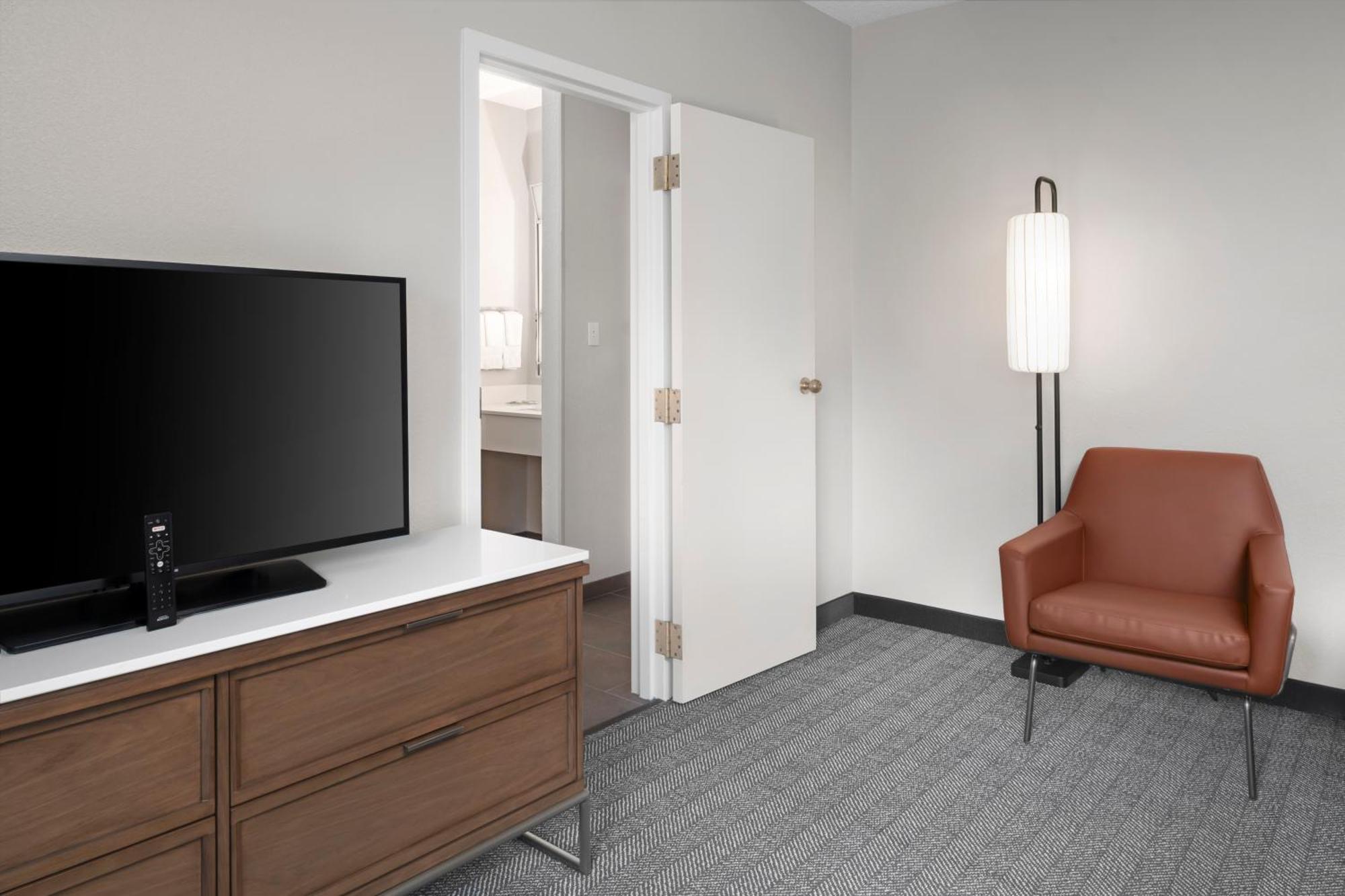 Courtyard By Marriott Little Rock West Exterior foto