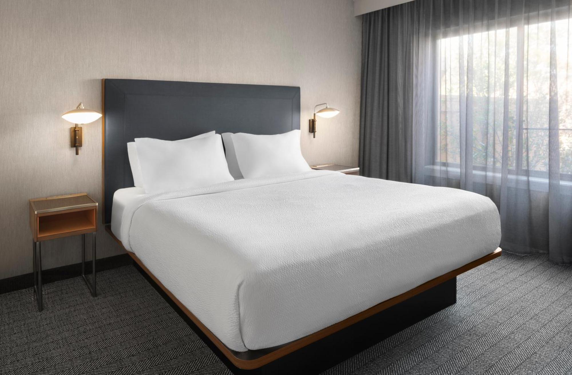 Courtyard By Marriott Little Rock West Exterior foto