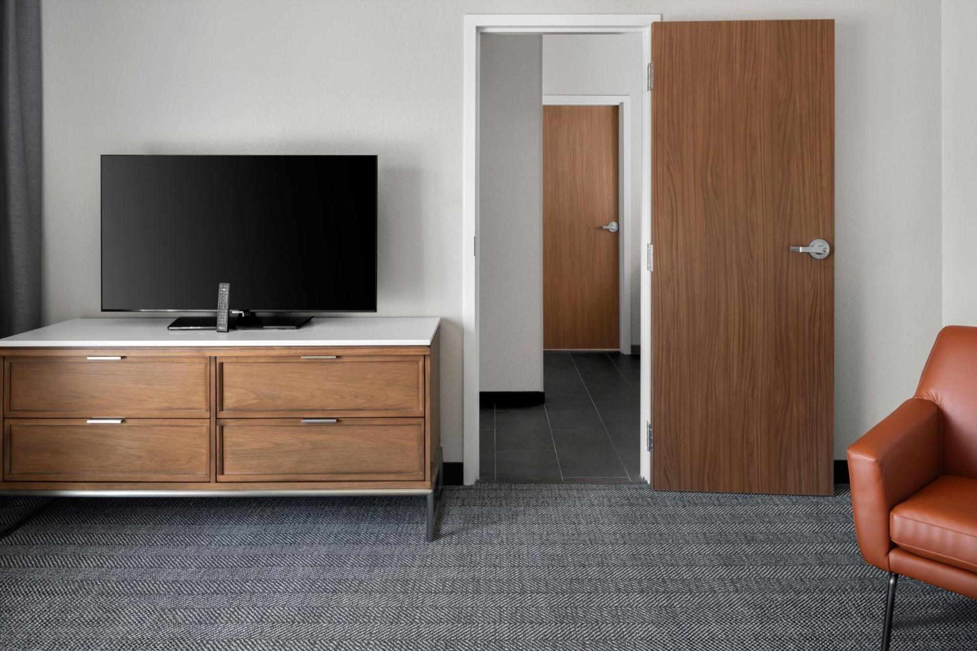 Courtyard By Marriott Little Rock West Exterior foto