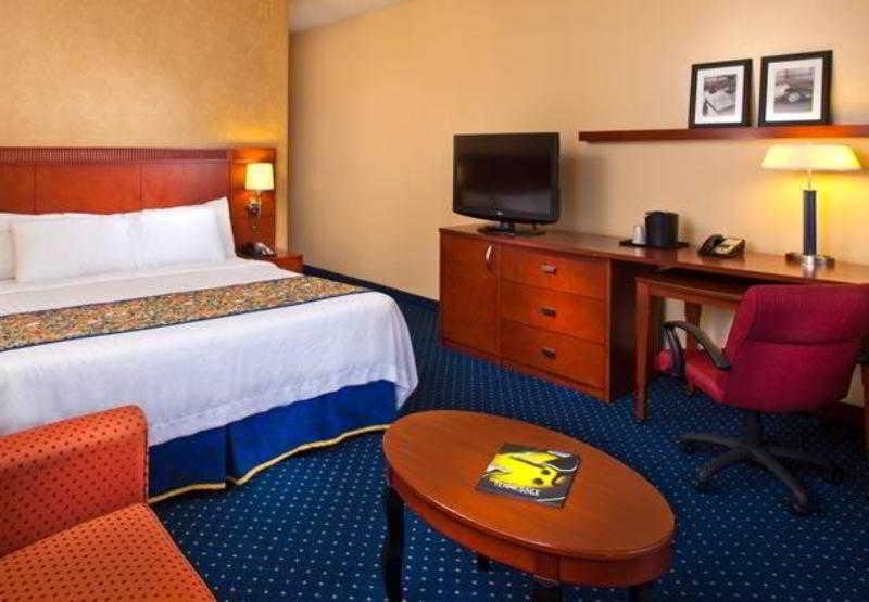 Courtyard By Marriott Little Rock West Quarto foto