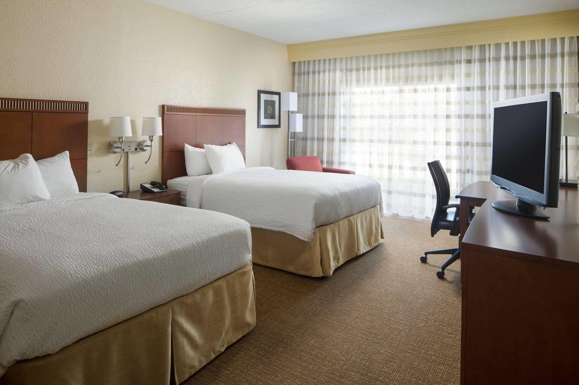 Courtyard By Marriott Little Rock West Exterior foto